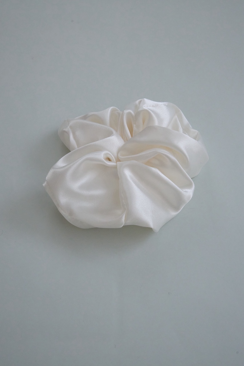 Big flow scrunchie