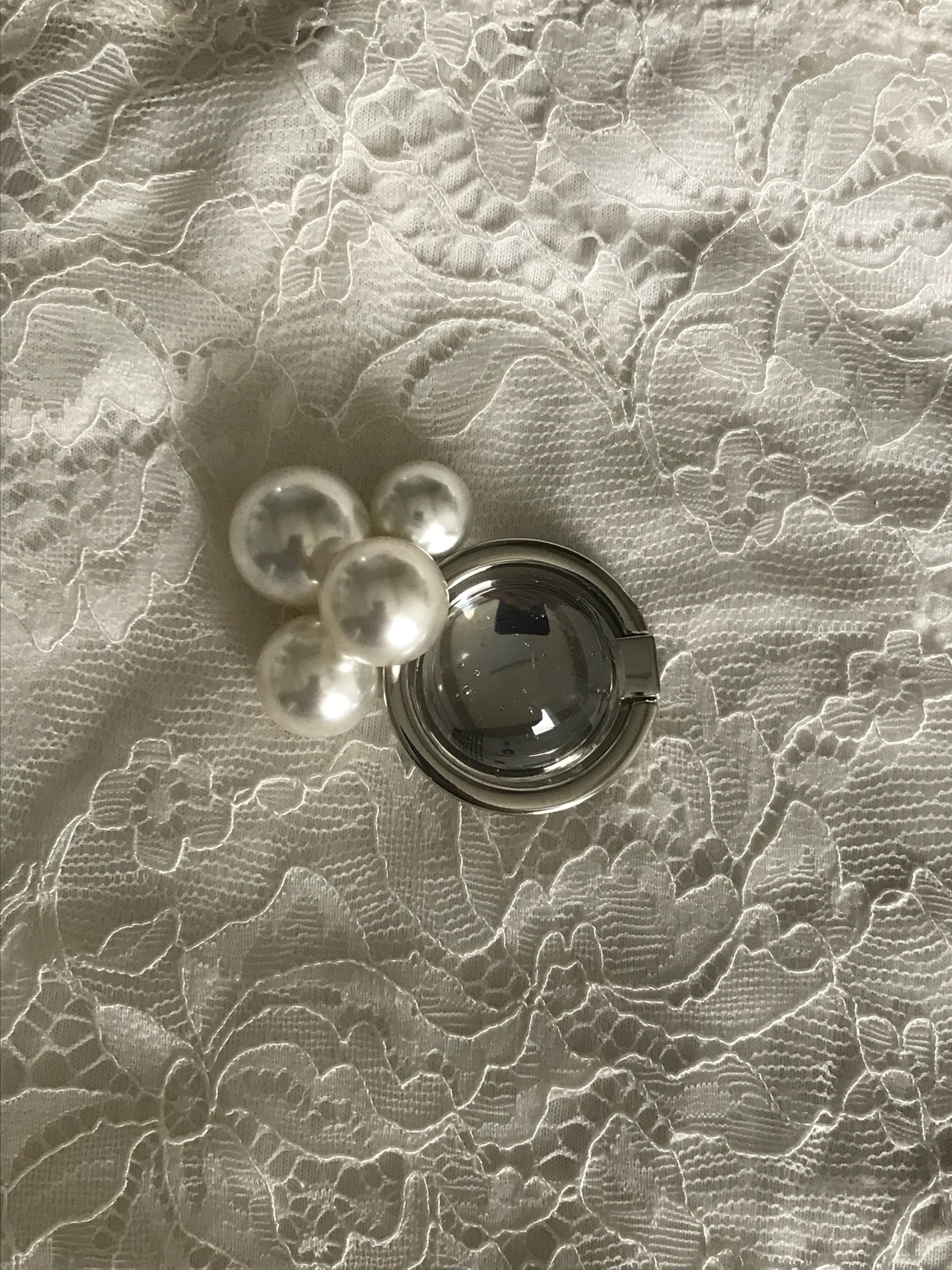 Orb pearl ring 02