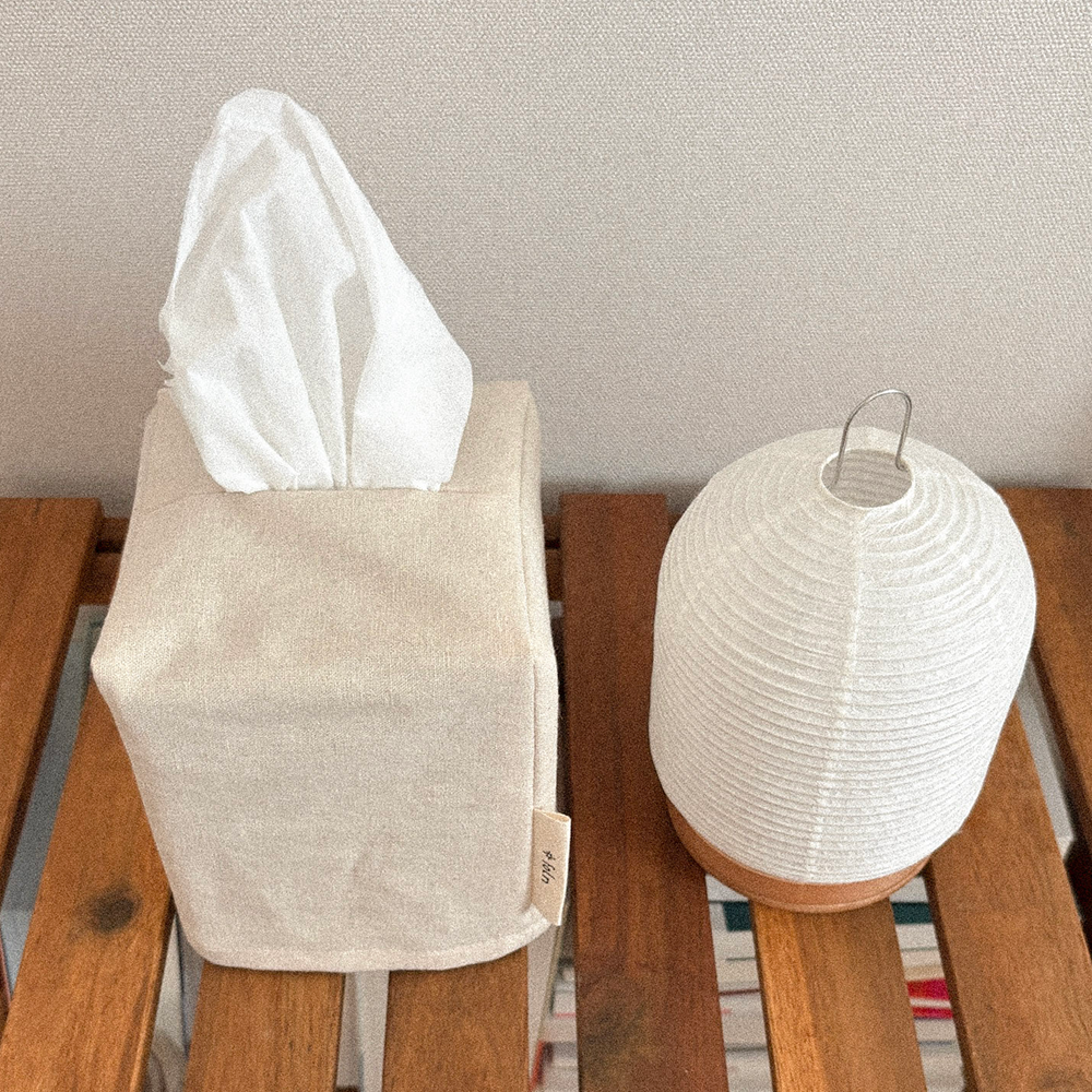 linen tissue case / ivory s