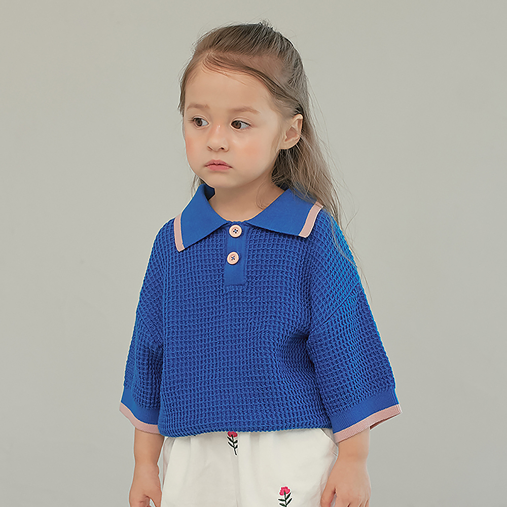 BLUE KNIT TOP