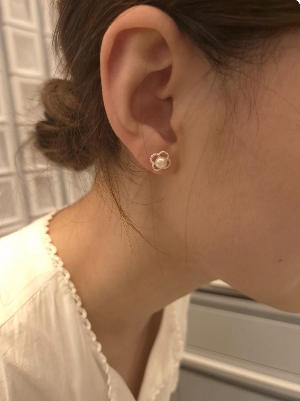 Round flower earring • silver925