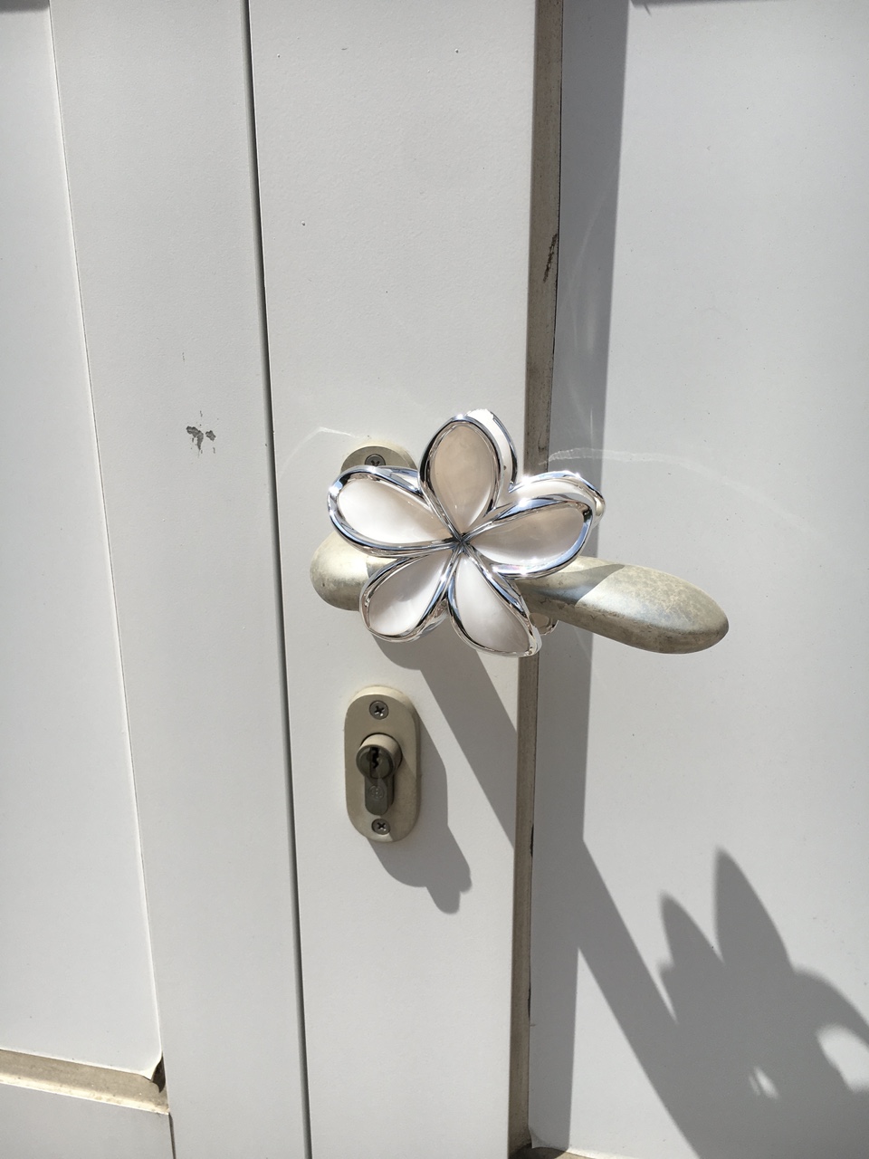 Flower hair clip