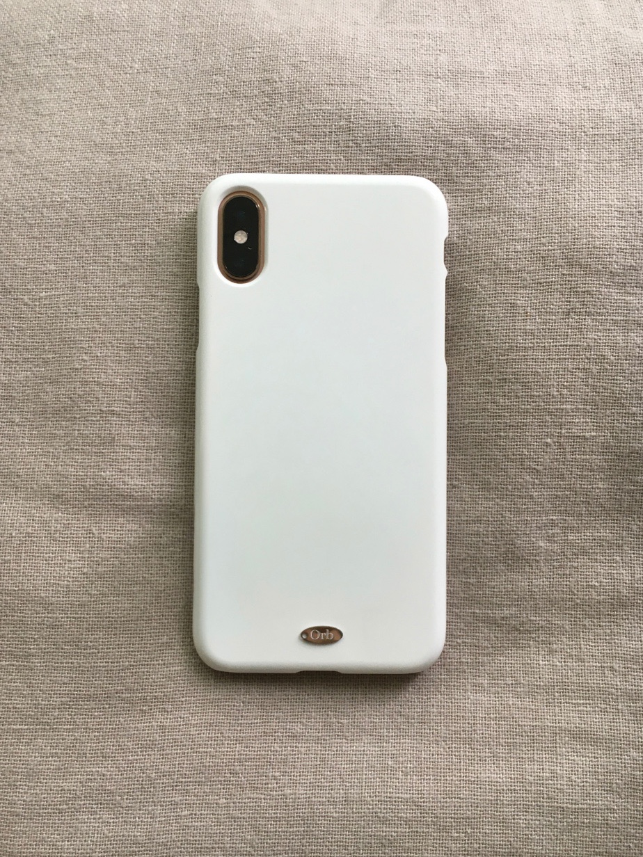 Pure white case