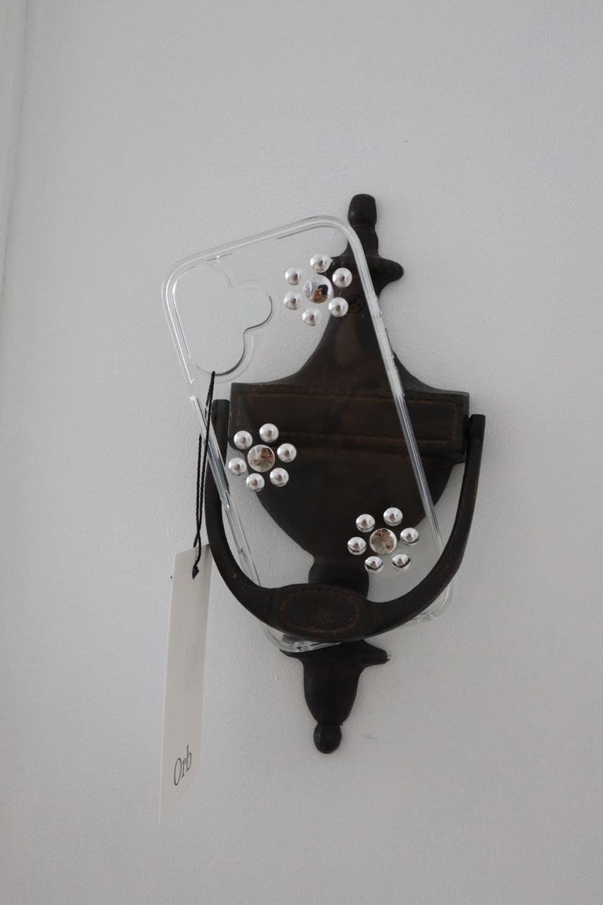 Petal studs case