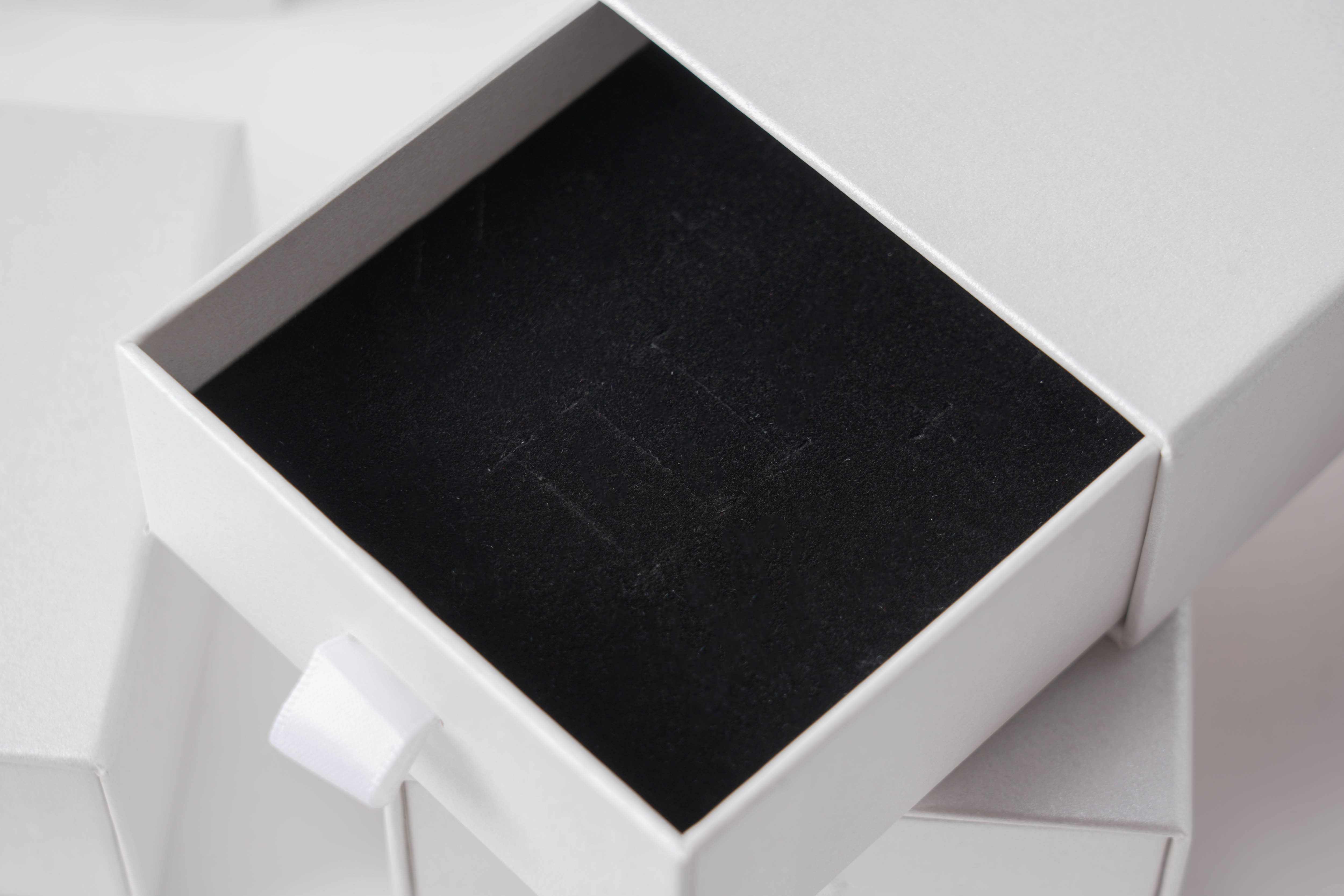 고급 슬라이드 서랍형 주얼리 케이스 상자 화이트 대 8.5x8.5x4cm 20개 1판