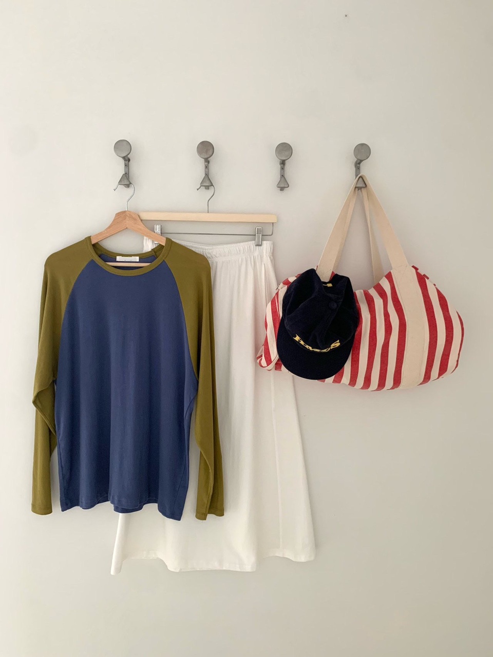 피브 나그랑 스판 배색 긴팔 티셔츠 (3col) / 로웰샵
